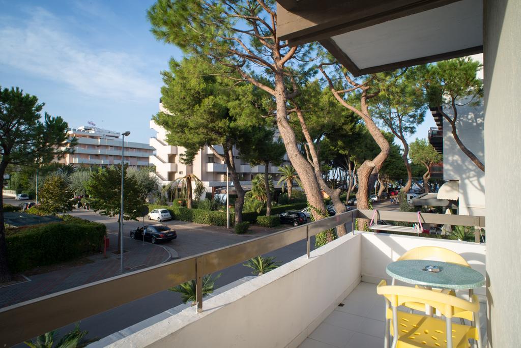 Hotel Clipper Giulianova Εξωτερικό φωτογραφία