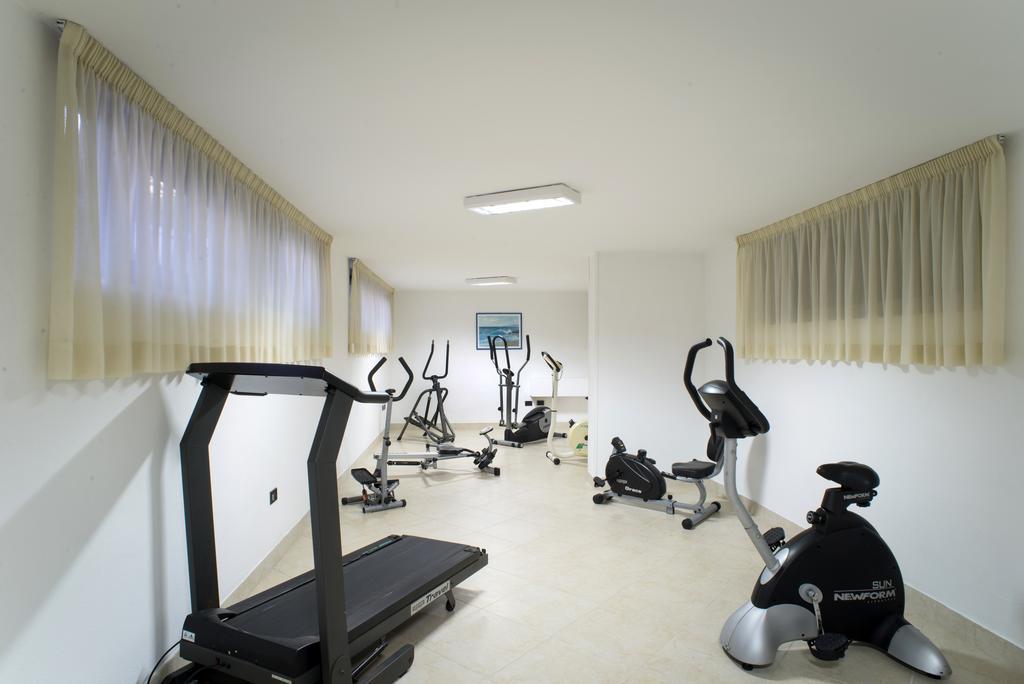 Hotel Clipper Giulianova Εξωτερικό φωτογραφία