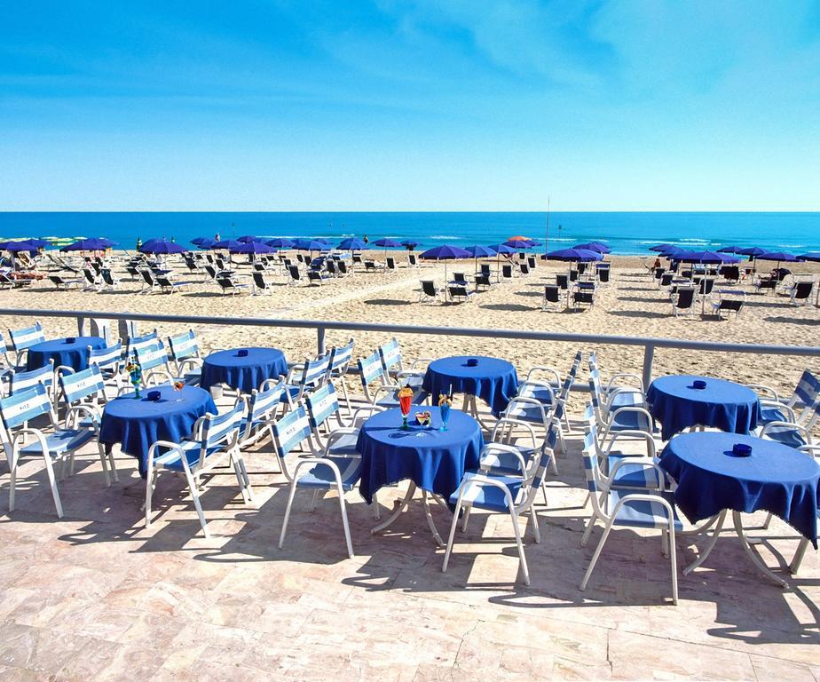 Hotel Clipper Giulianova Εξωτερικό φωτογραφία