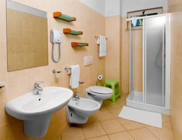 Hotel Clipper Giulianova Εξωτερικό φωτογραφία